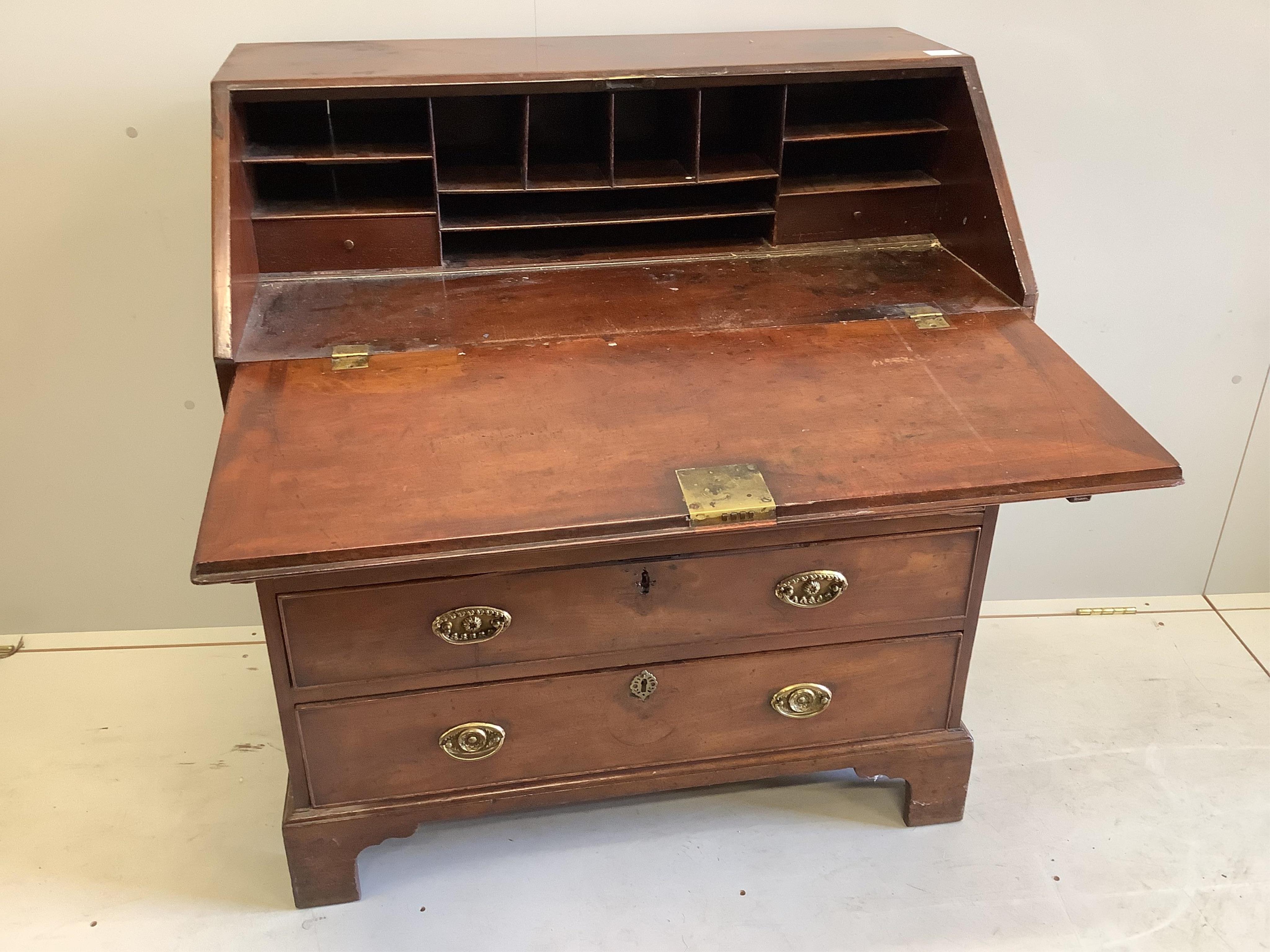 A George III mahogany bureau, width 91cm, depth 52cm, height 103cm. Condition - poor